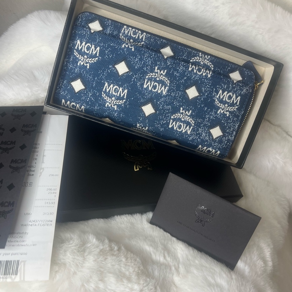 MCM Blue Visetos Jacquard Zip Around Wallet NWT w/ Receipt & Box